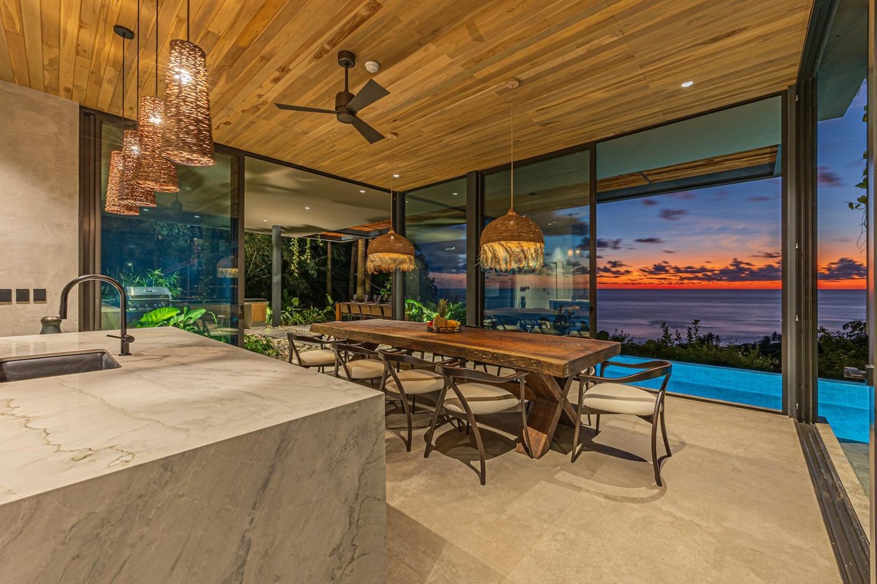 Designer Tropical Ocean View Home, Dominical, Puntarenas