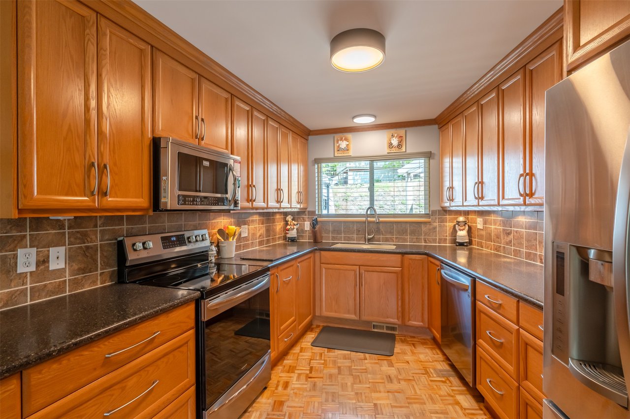 1332 Peachcliff Dr