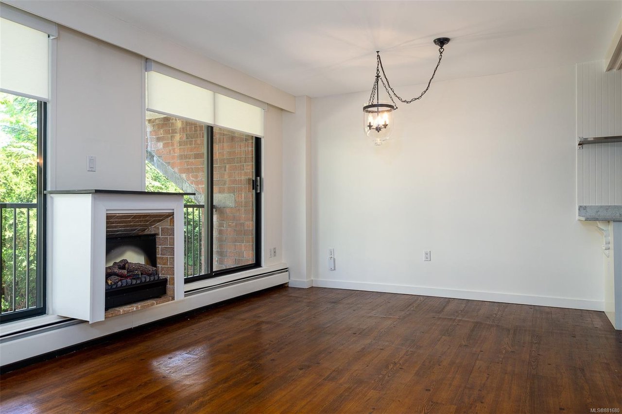 306-777 Blanshard St
