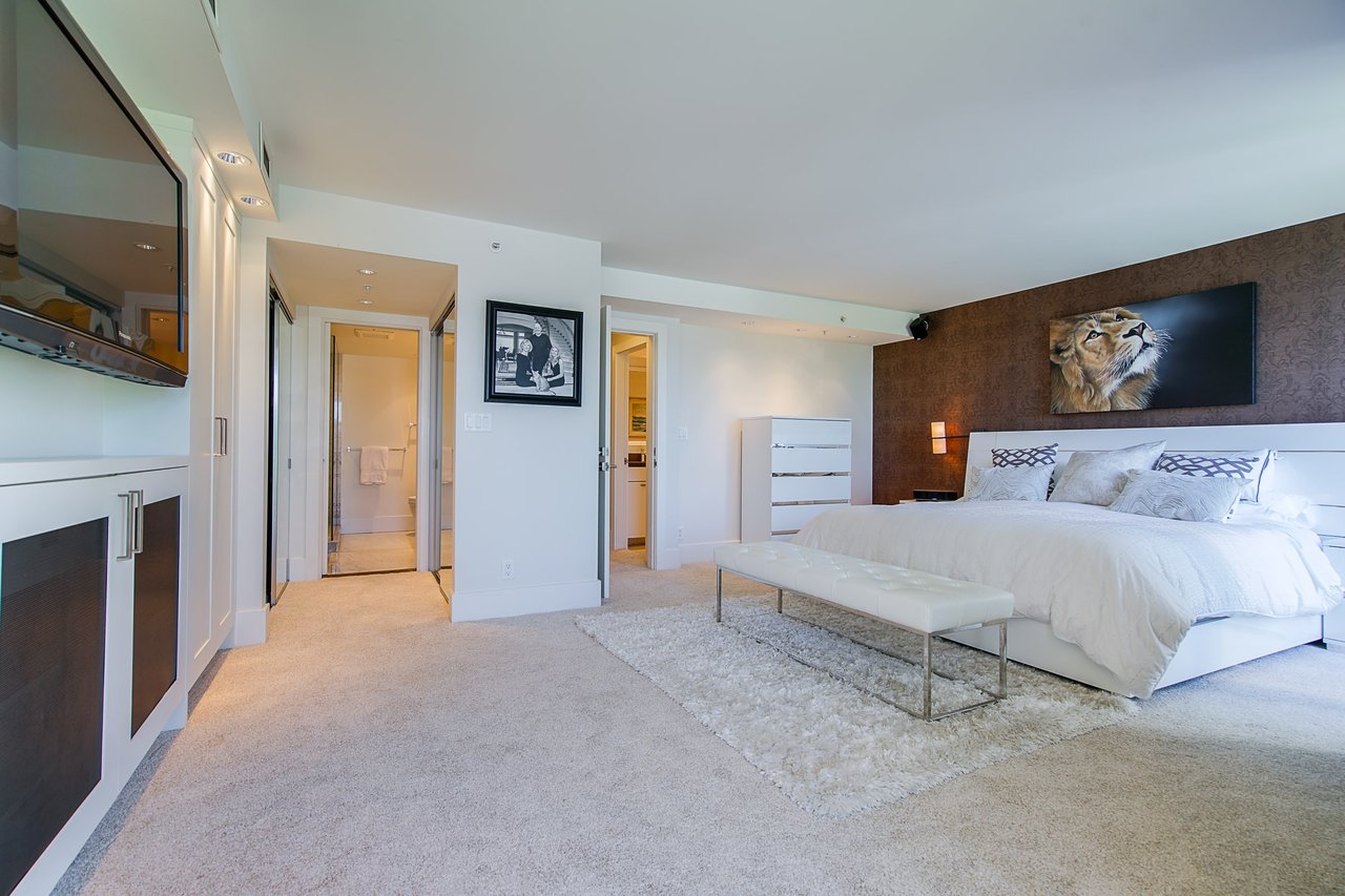 1228 Marinaside Crescent, #116 