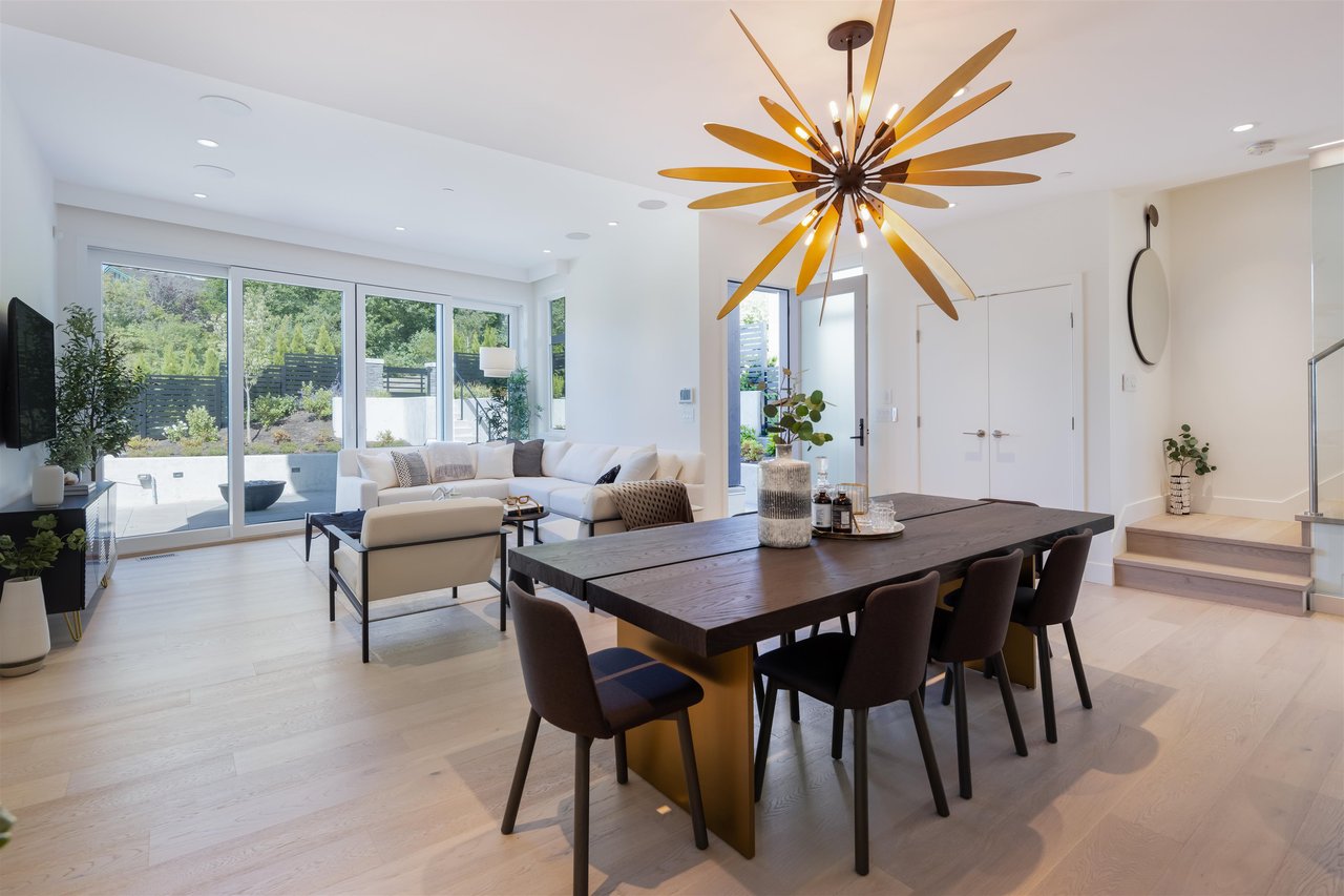 584 Arthur Erickson Pl