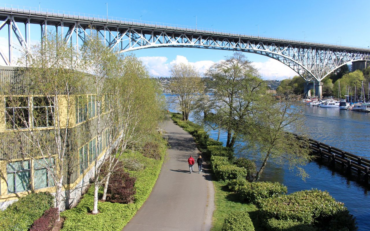 WALLINGFORD AND FREMONT