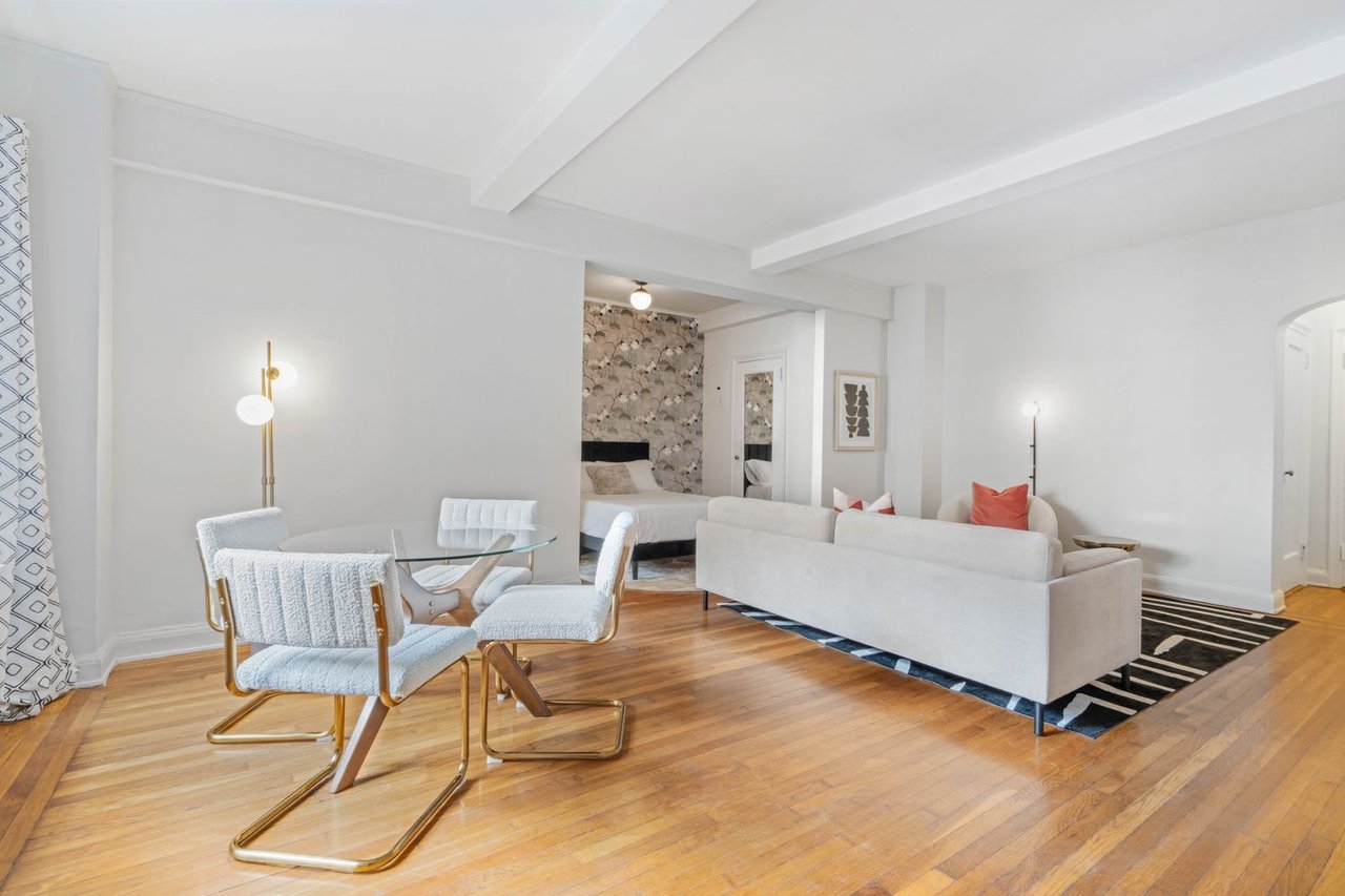 400 E 52nd St, Unit 6E