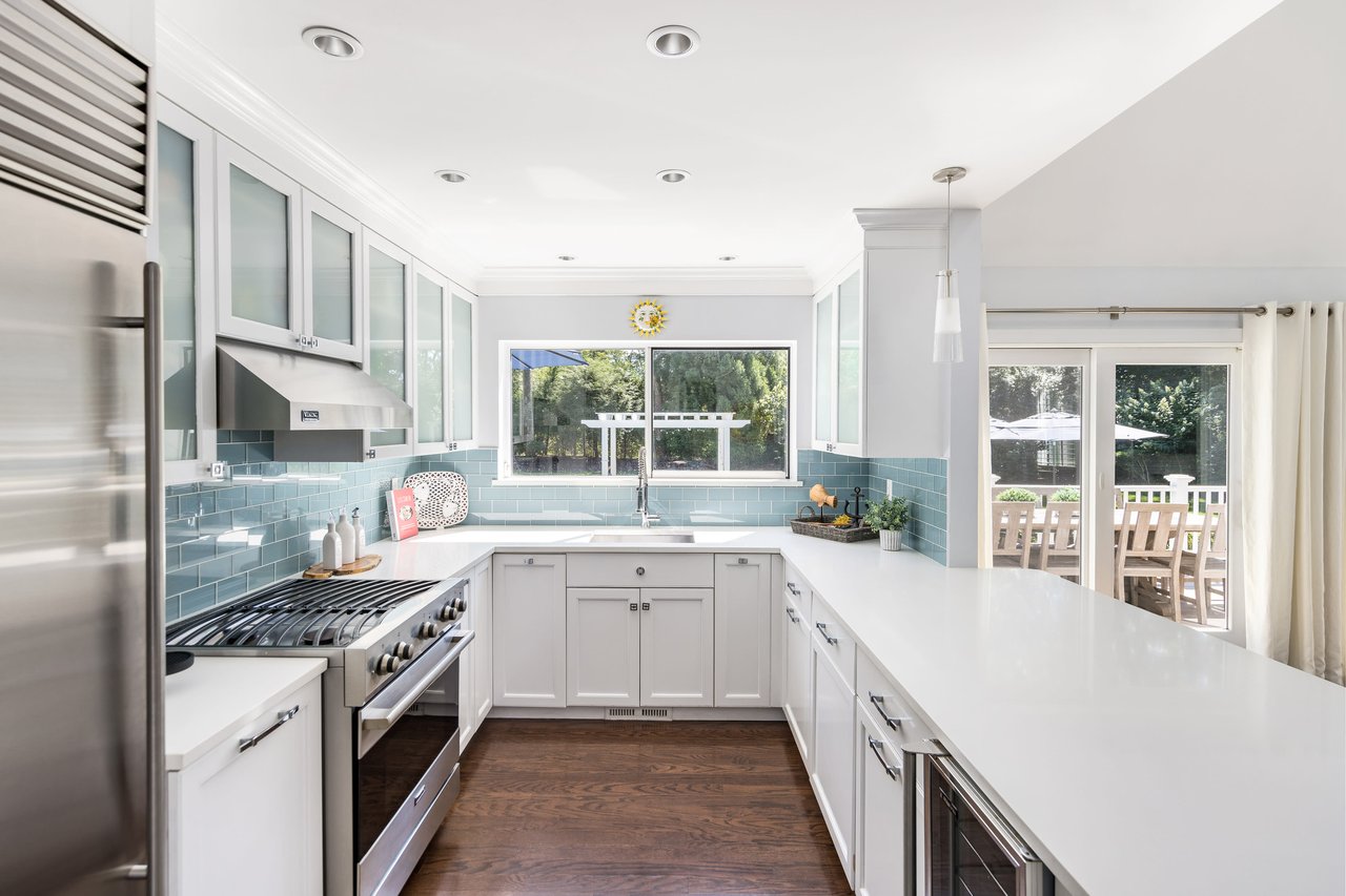139 Meadows East