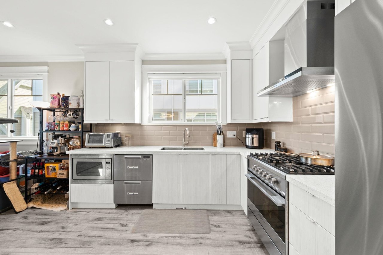 12-9728 Alberta Rd