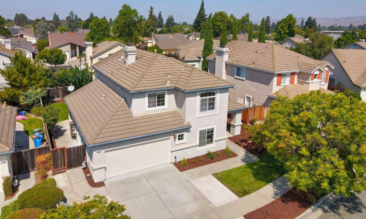 3767 Armour CT