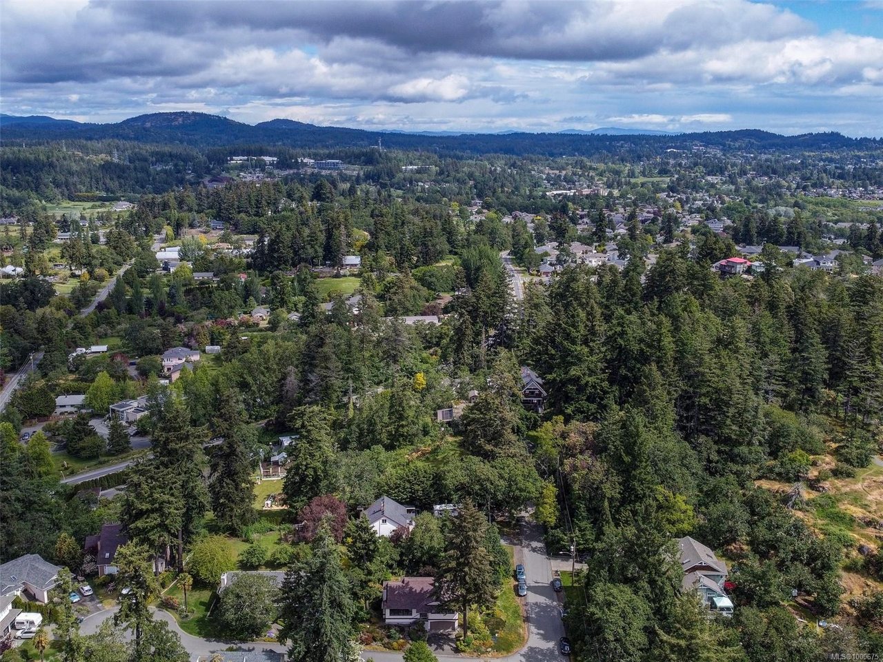 102 High St, View Royal