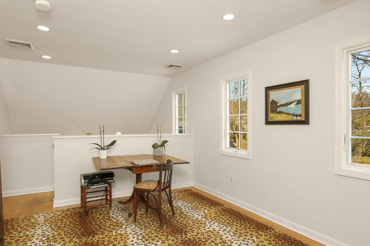 137 Long Lots Road