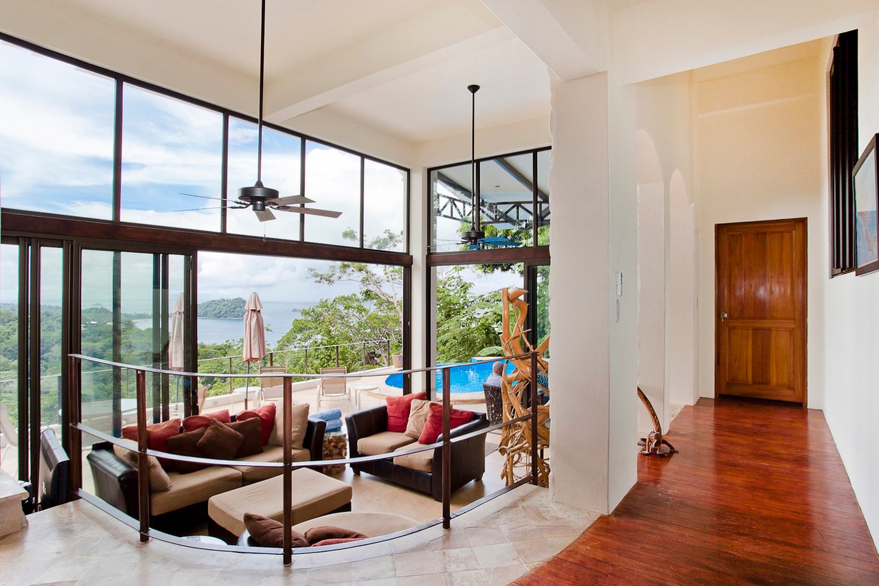 Penthouse Loft Jungle Villa, Manuel Antonio, Puntarenas