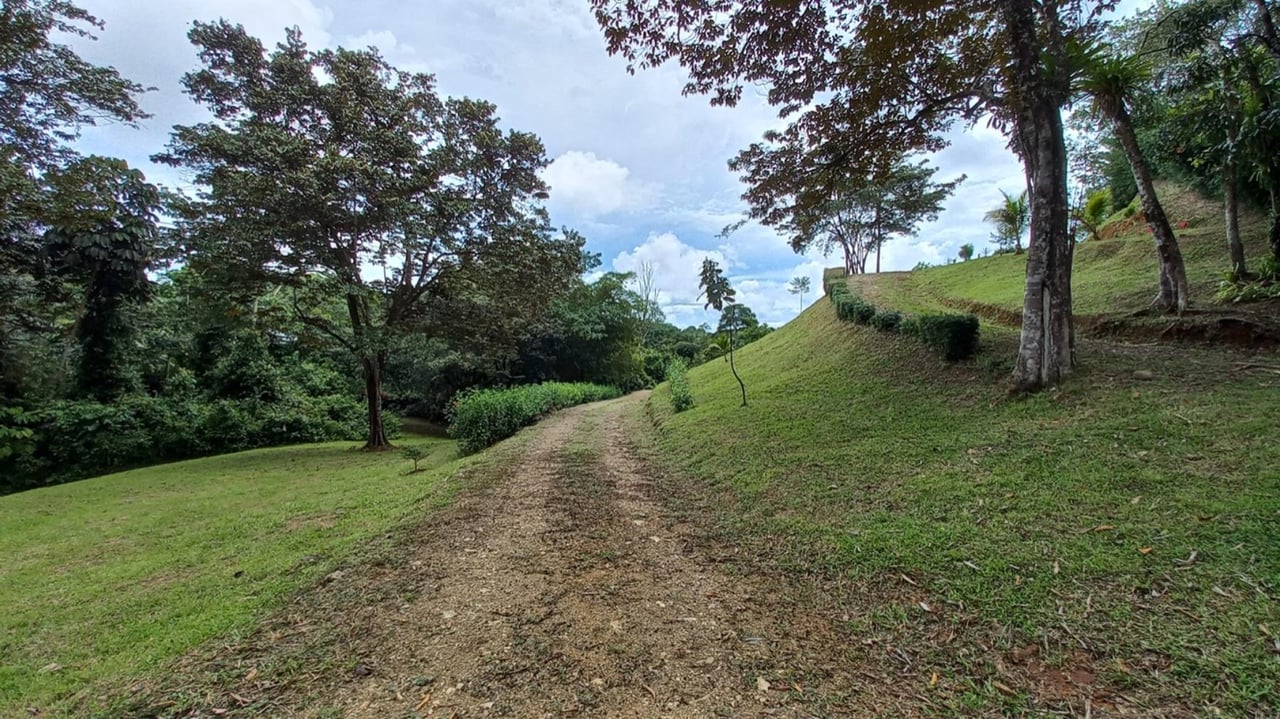 Usable Development Land, Ojochal, Puntarenas