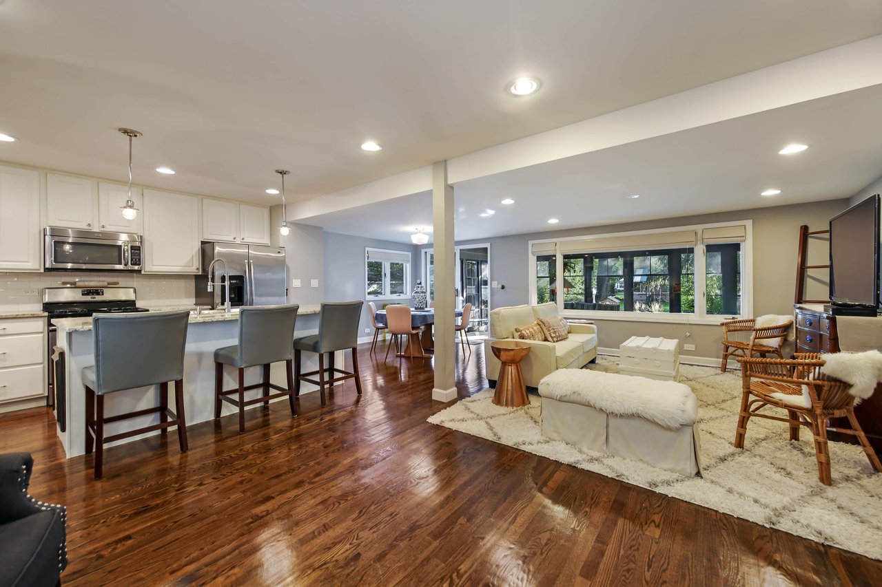 Here Is The Western Springs Home You Have Been Waiting For
