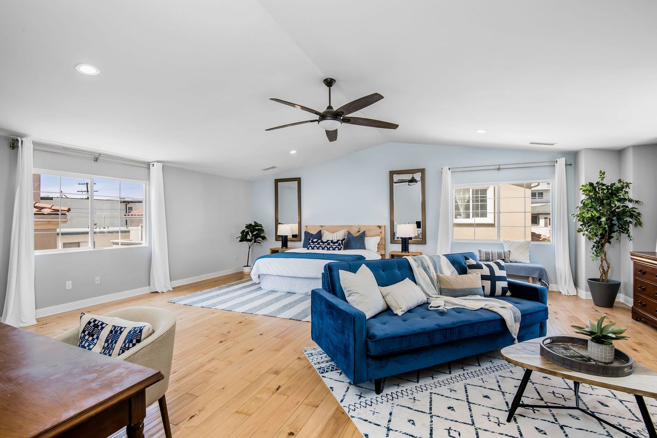1044 7th Street