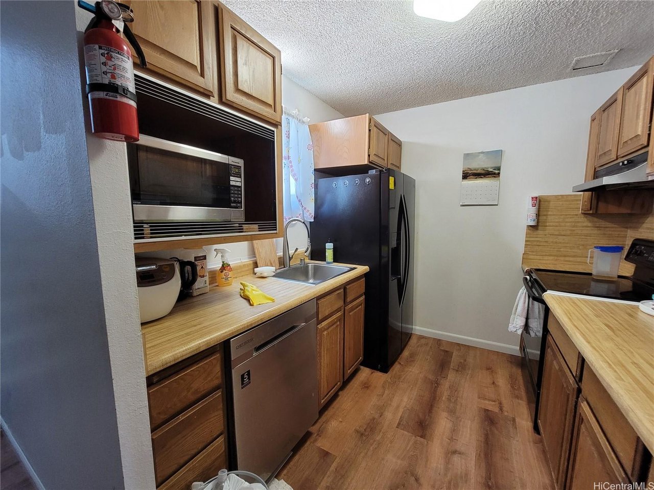 98-1467 Kaahumanu St #C187