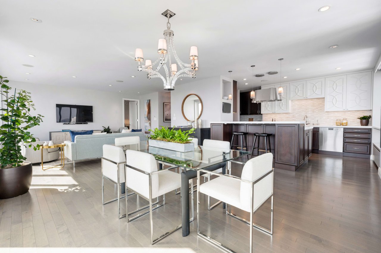 Remarkable Renovation & Rolling Landmark Views