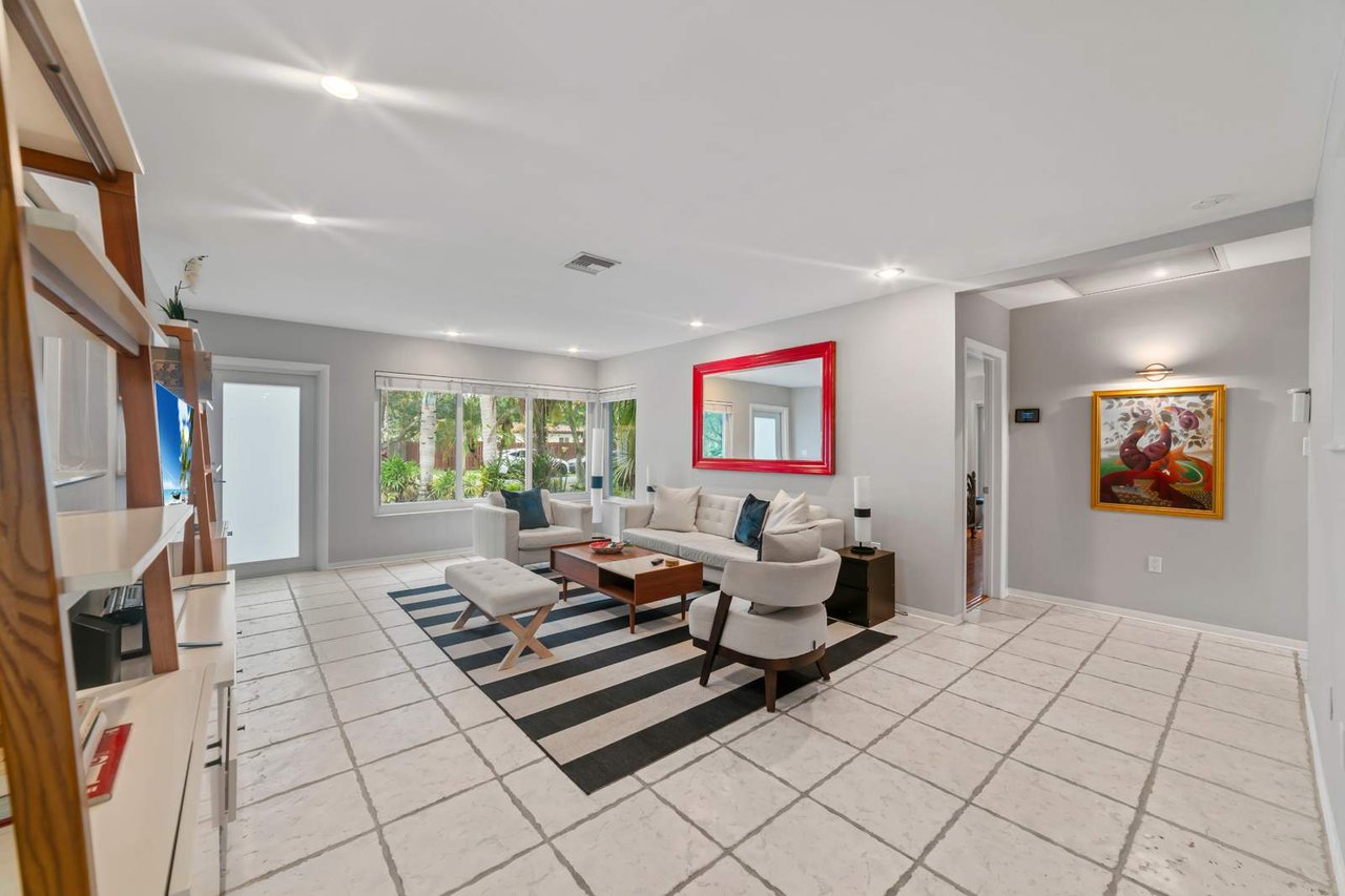 1806 NE 20th St Fort Lauderdale