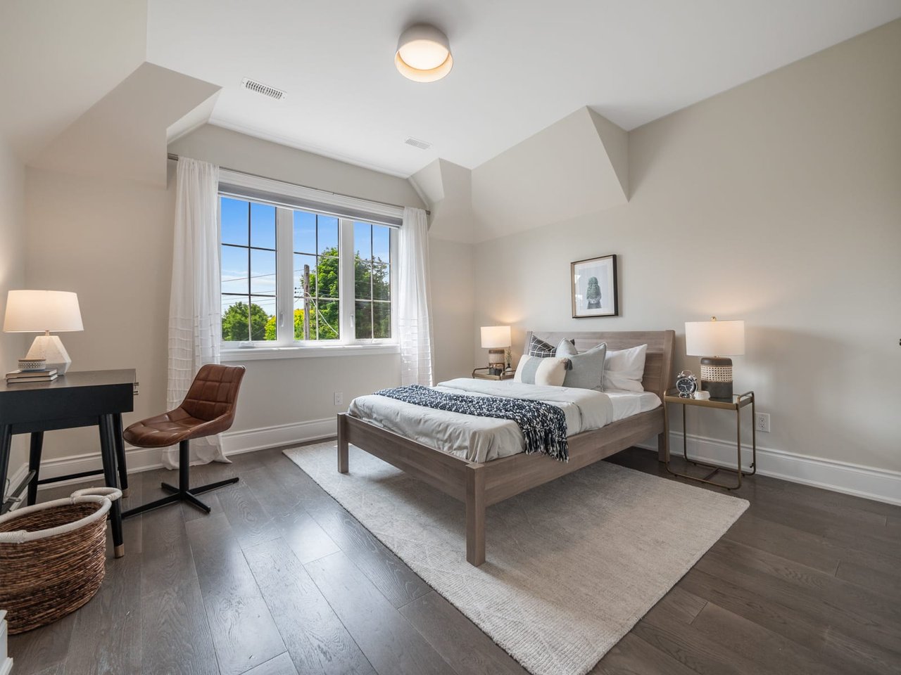 32 Ilfracombe Cres