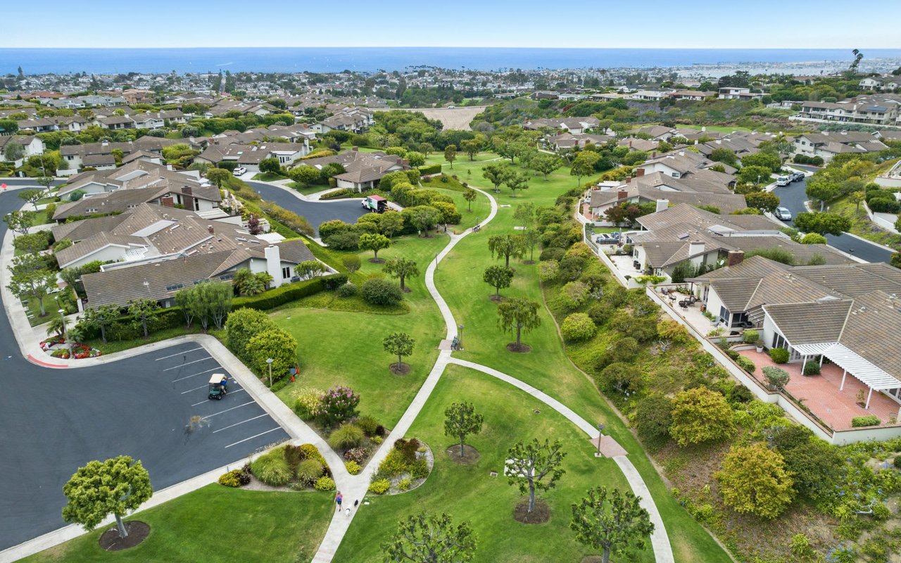 7 White Water Drive