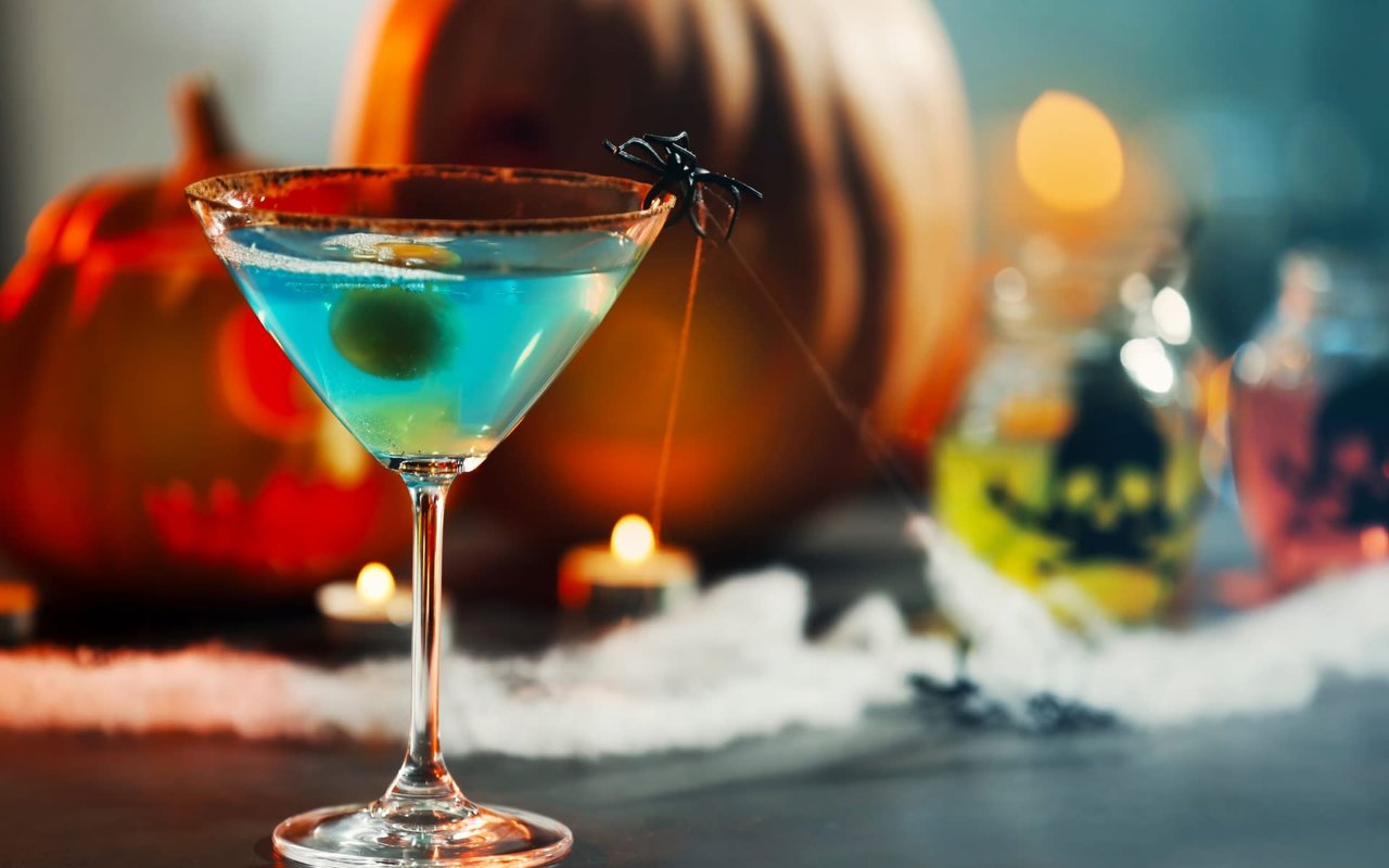 How to Hold a Perfectly Spooky Adult Halloween Party