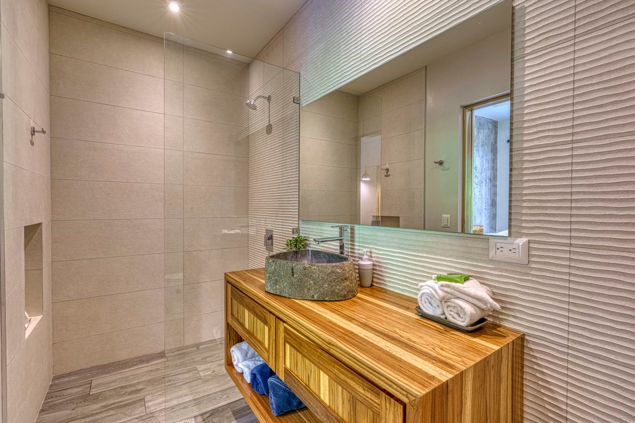 Luxurious Villa Cosara with Additional Homesites Ready to Build