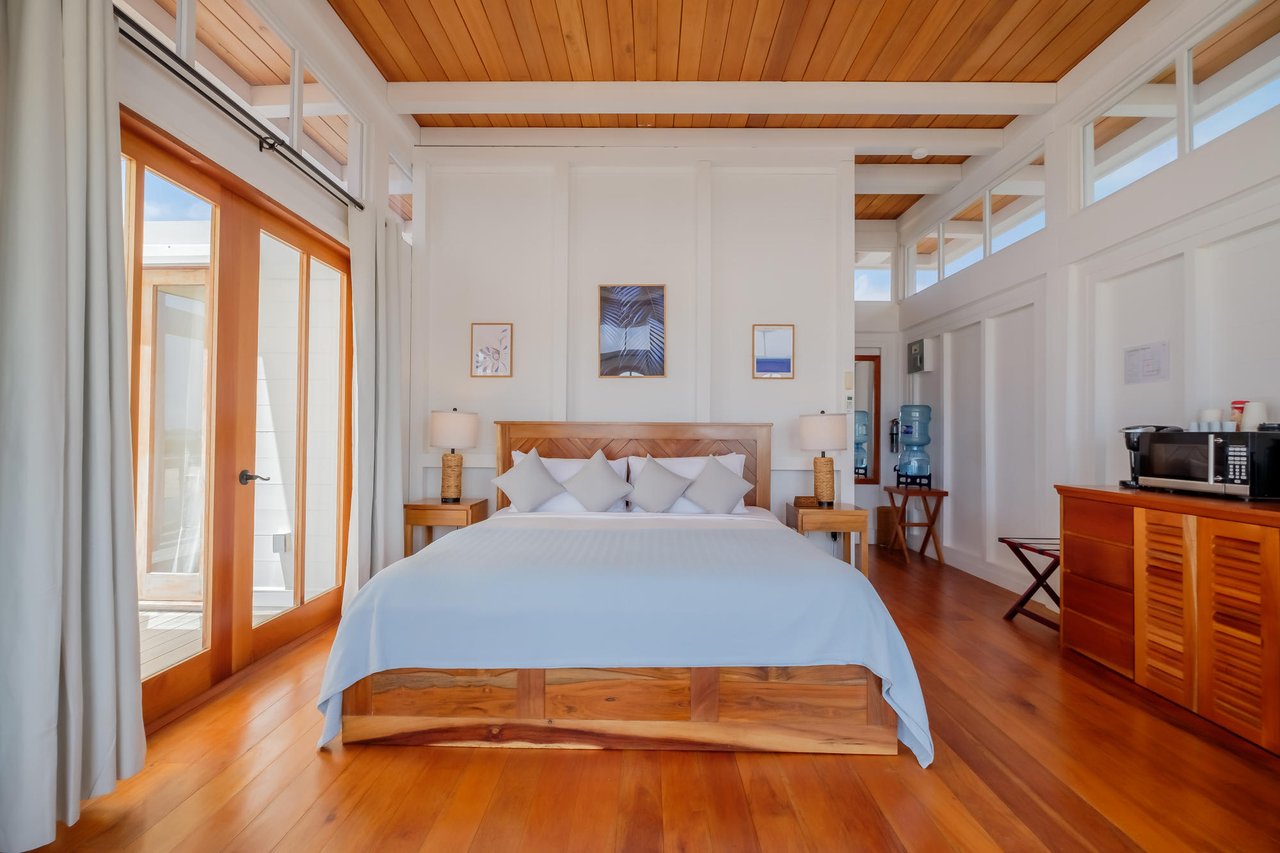 Aruna boutique waterfront ecofriendly waterfront community, Belize
