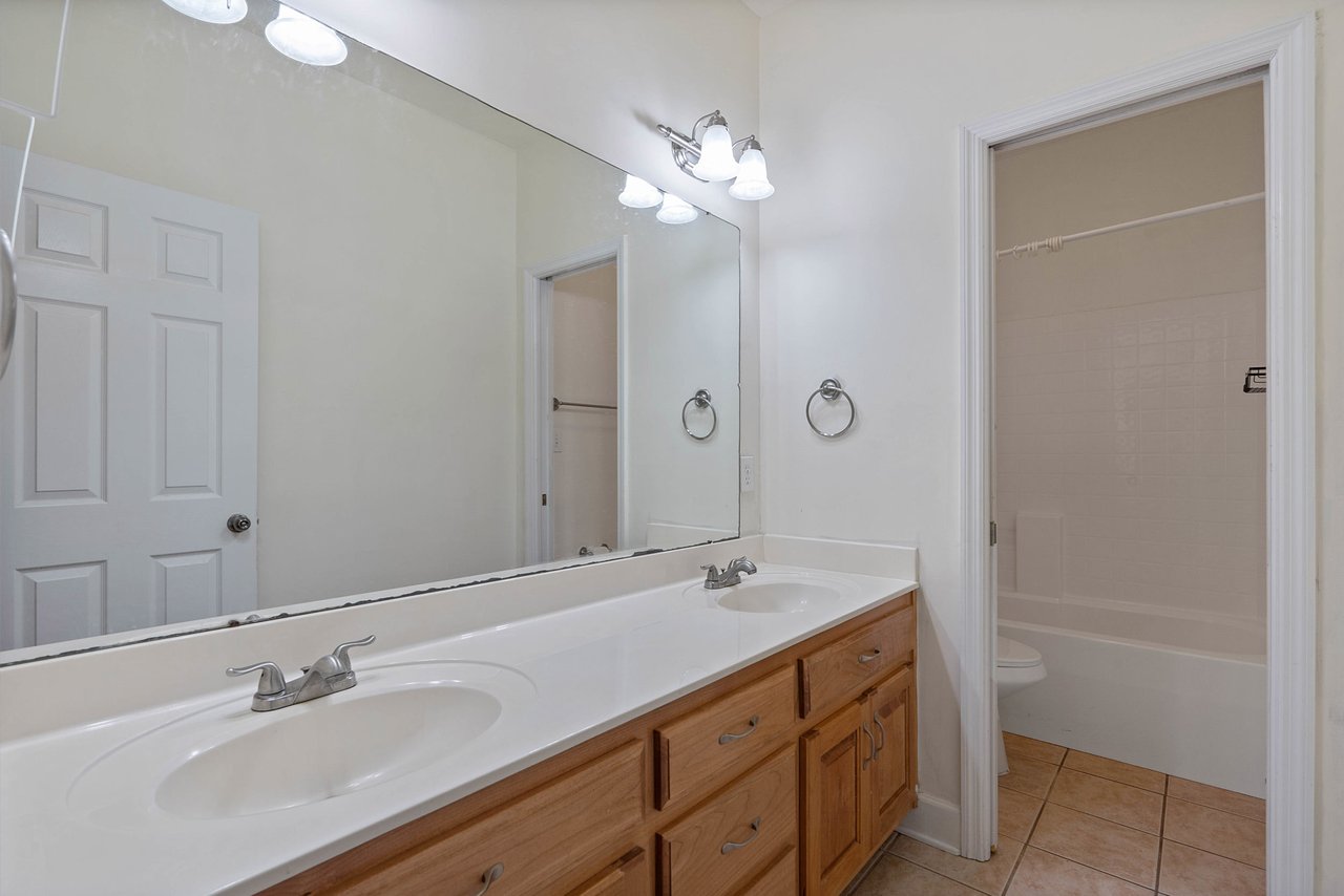 Spacious Home with Fenced Yard in Madison City Schools