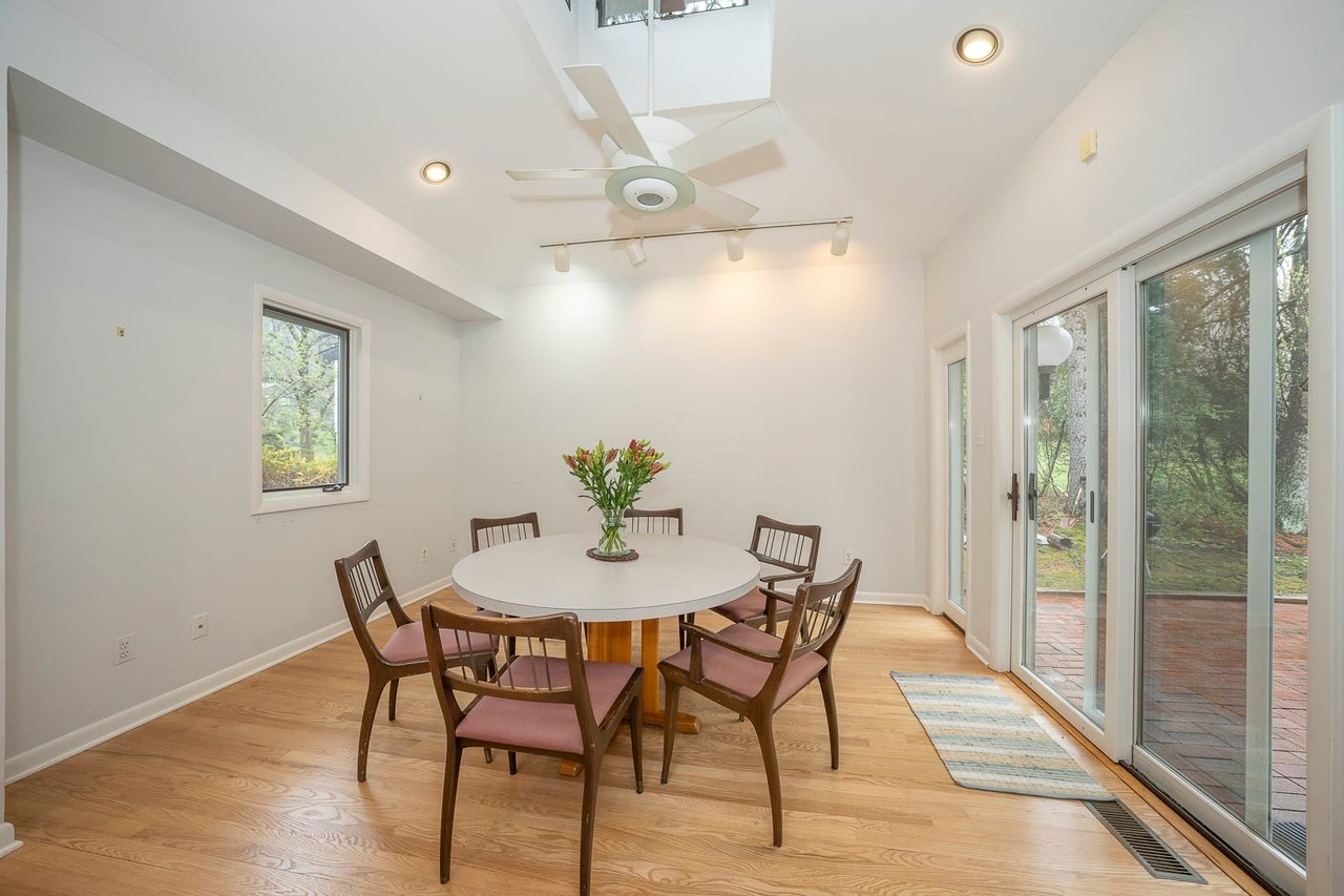Modern Single Family Home 