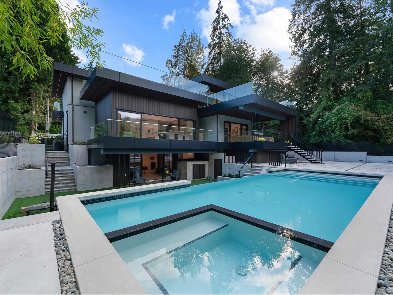 819 Burley Dr