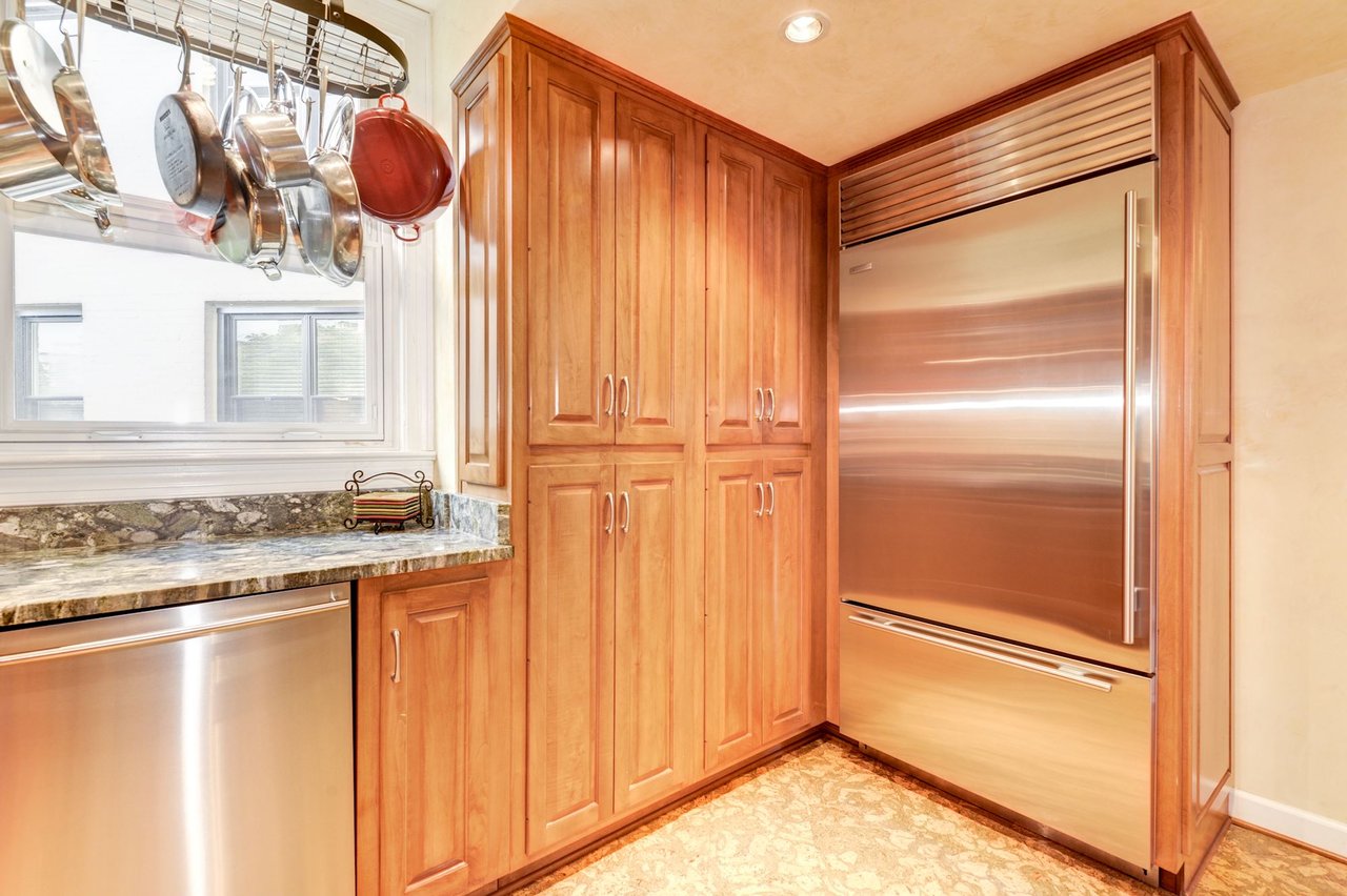 2301 Connecticut Ave NW, #2C