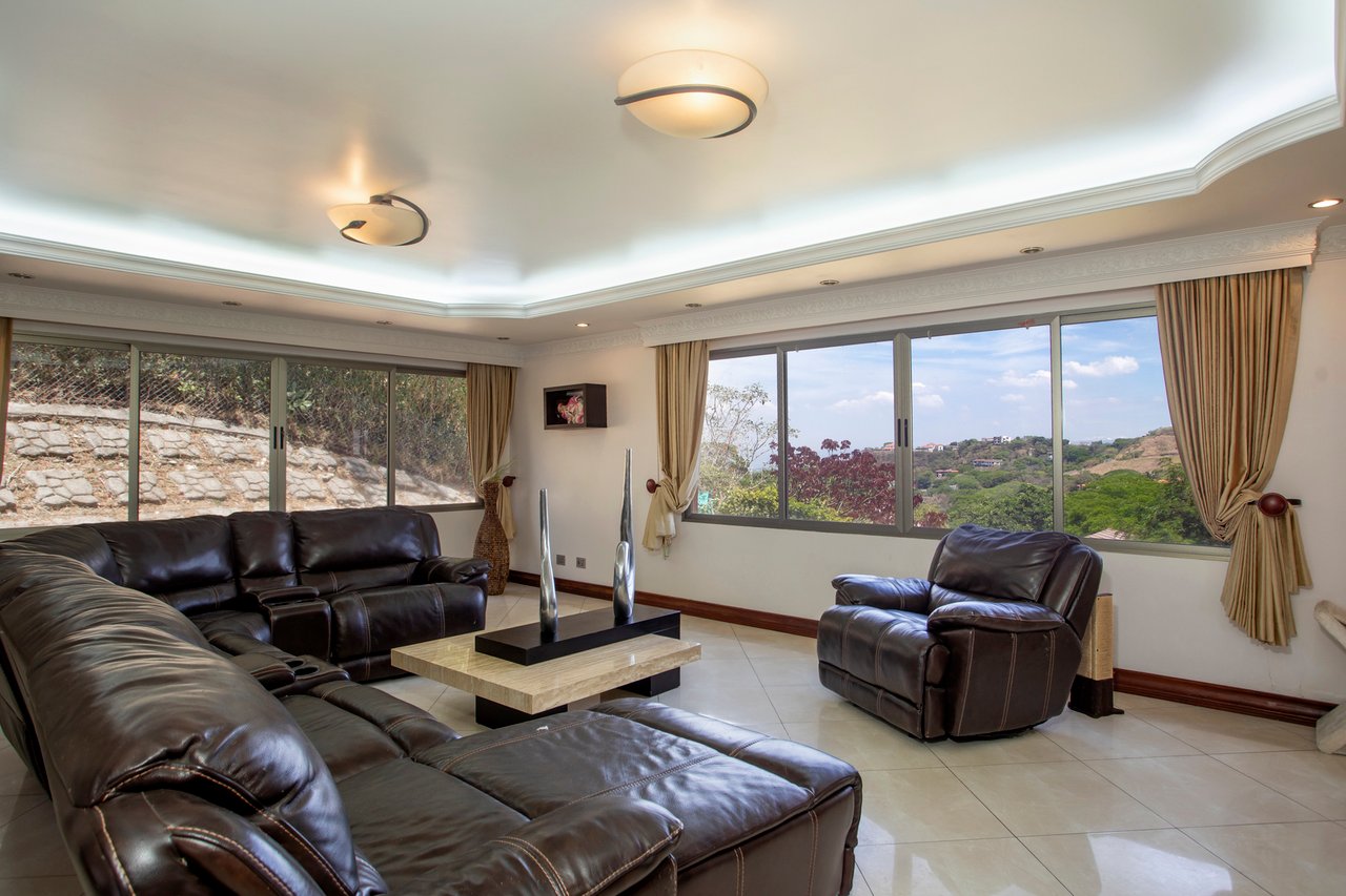 Panoramic Mediterranean Estate, Santa Ana, San Jose