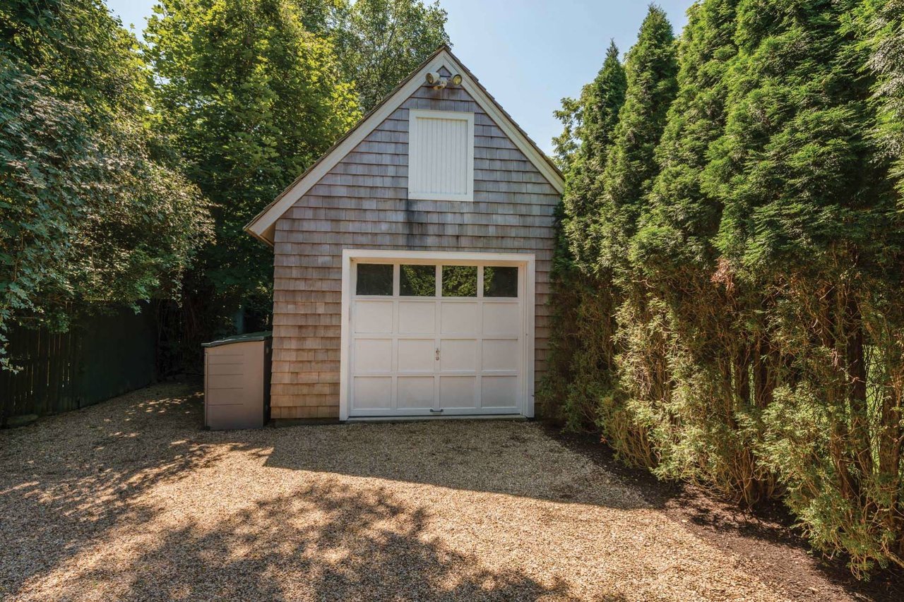 175 Church Ln