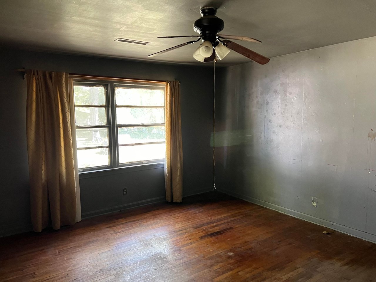 1024 South 12th Street, Gadsden, AL 35901