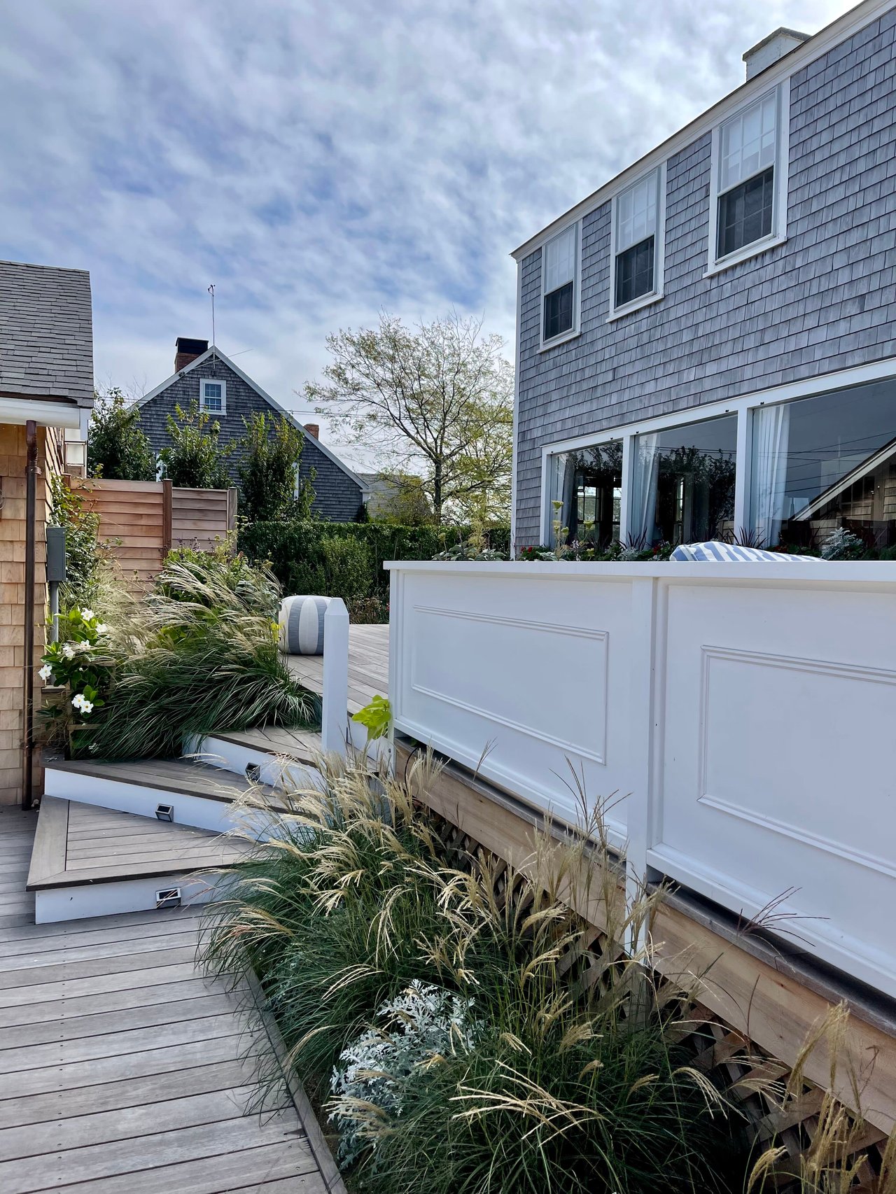 66 Hulbert Ave - Gray Goose