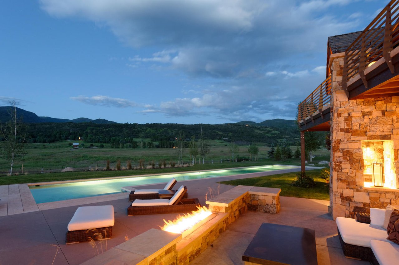 Ultimate in Style and Convenience in Aspen 