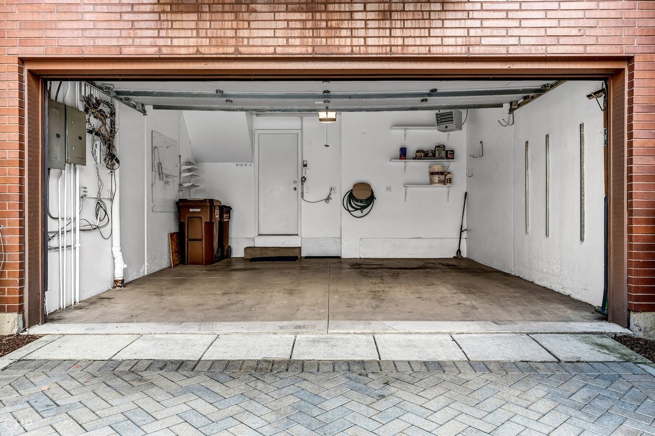 2024 W Willow Street Unit: C