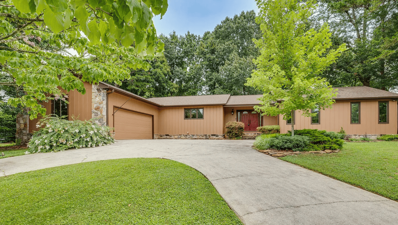 612 Laurel Valley Road