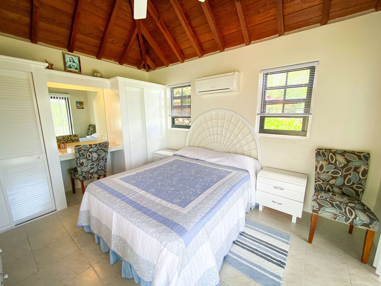 035 Villa Rosa