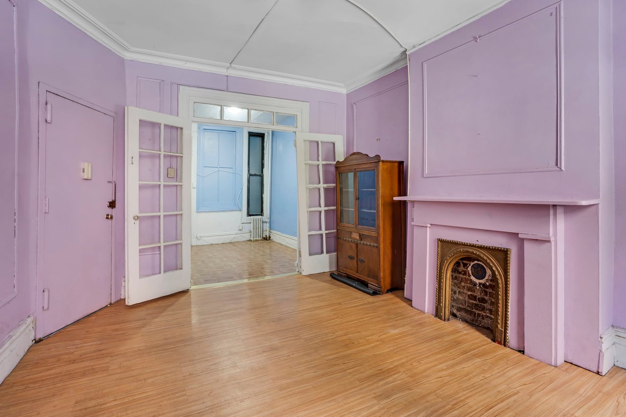 208 East 90th Street, 2W