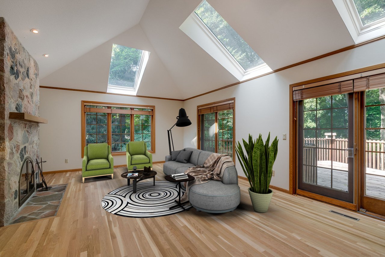 3390 Maplewood Rd | Deephaven