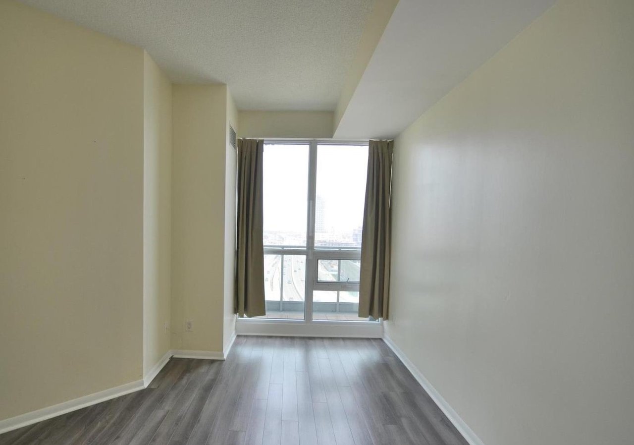 Suite 1608 -18 Yonge Street