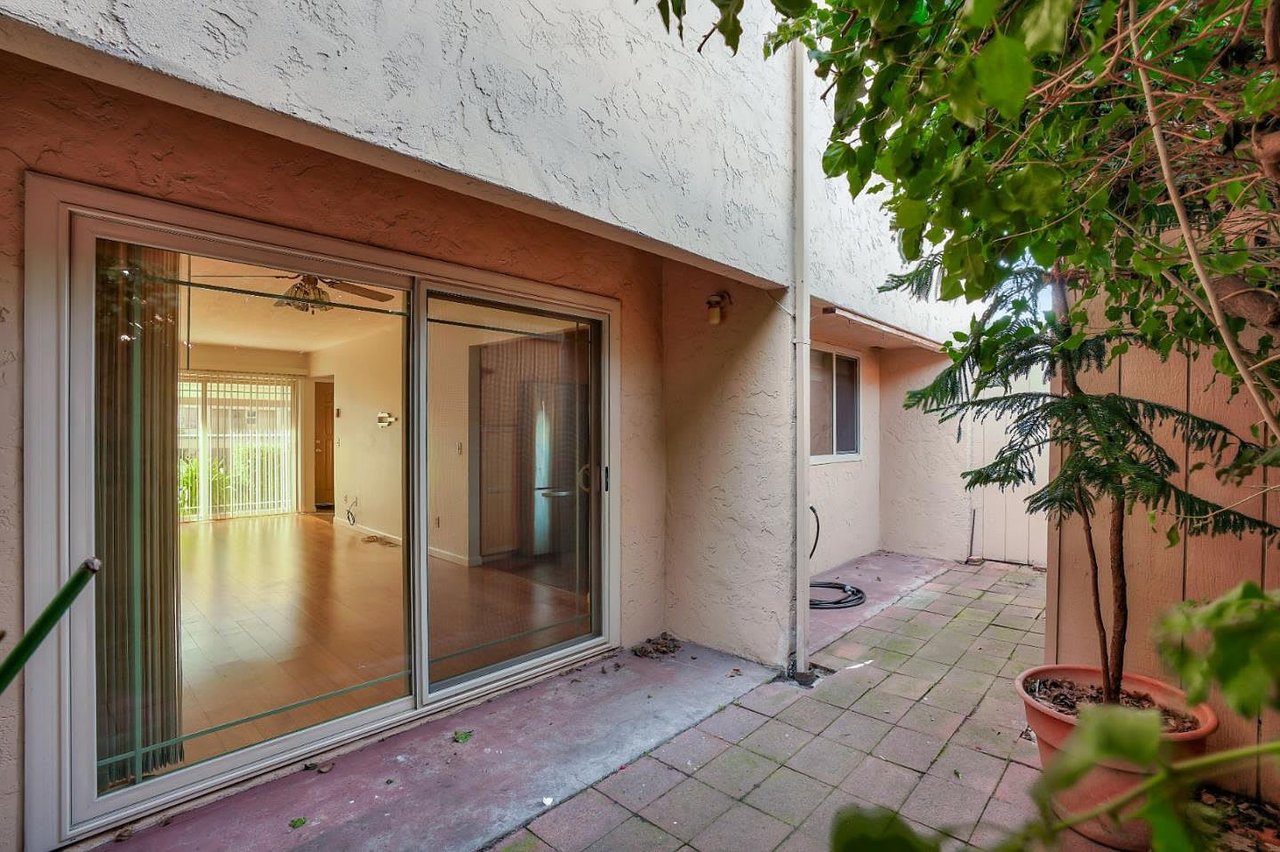 1224 Trinity Ave #14