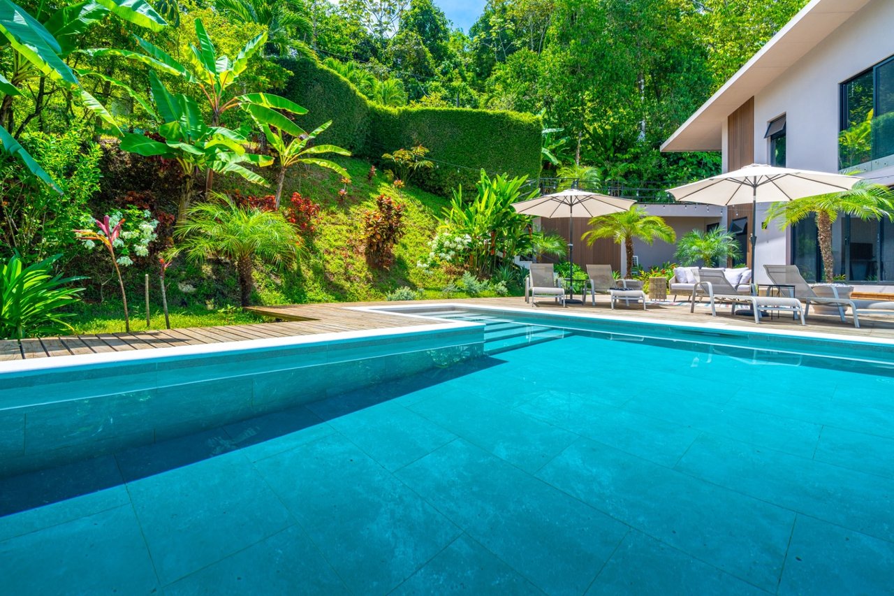 Oceanview Contemporary Luxury Estate, Ojochal, Puntarenas