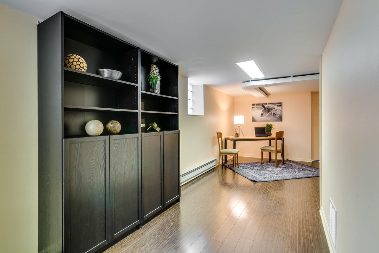 Bucktown Abode: 1736 N. Wilmot 