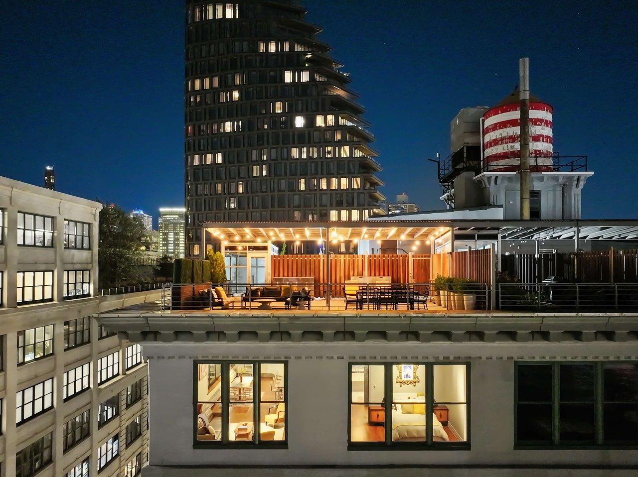 30 Main Street, Unit PHB