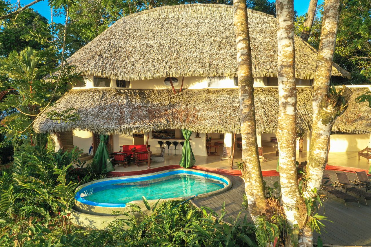 San Andres Luxurious Natural Off-Grid  Eco-Friendly Sustainable Home/Resort