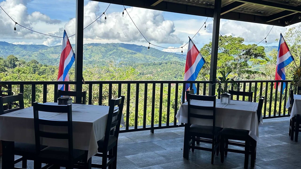 Restaurant with Panoramic Mountain View for Sale***