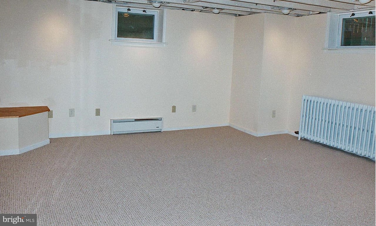 835 Richmond Ave