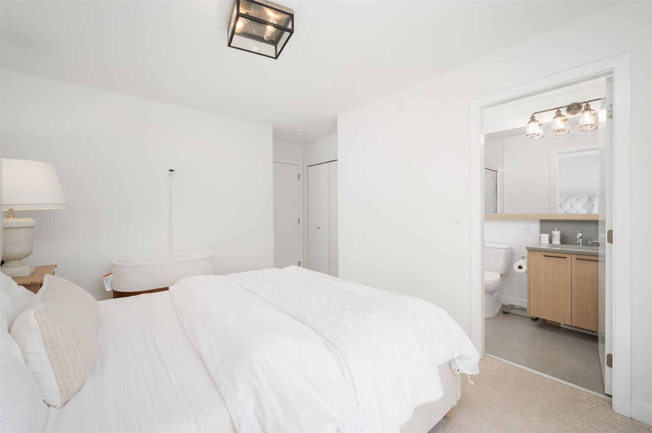 6-22810 113 Ave