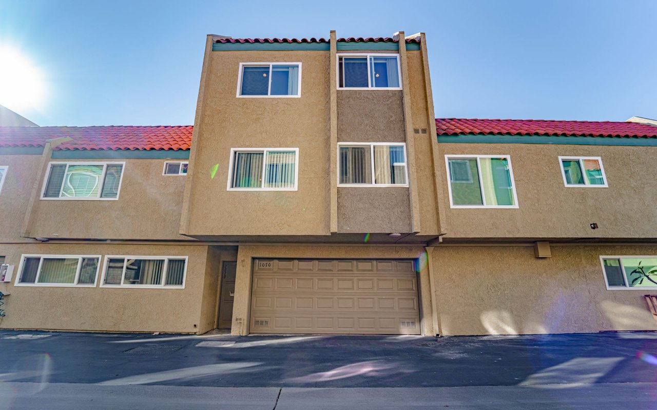 1070 Palo Verde Avenue