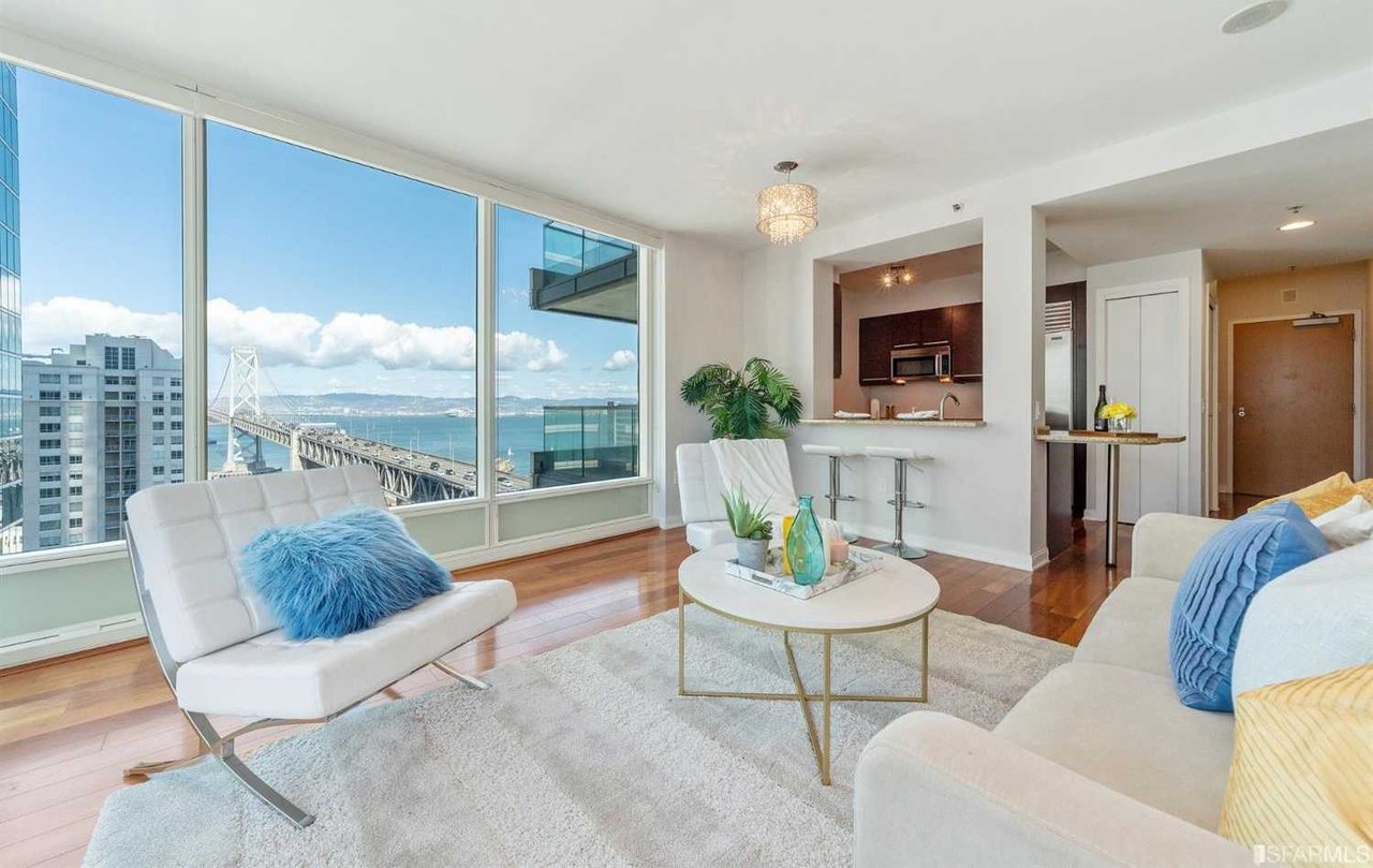 425 1st Street Unit 1707