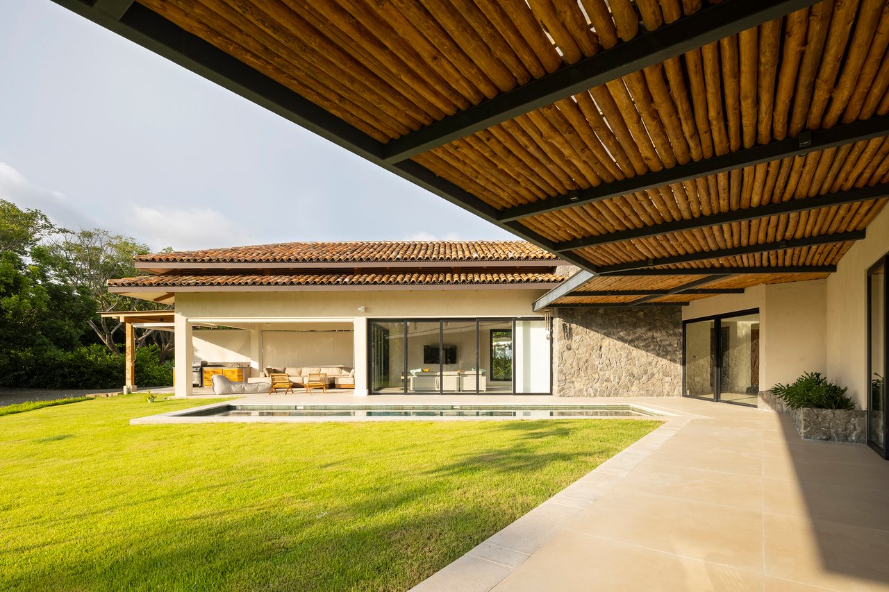 Modern Coastal Padel Estate, Hacienda Pinilla, Guanacaste